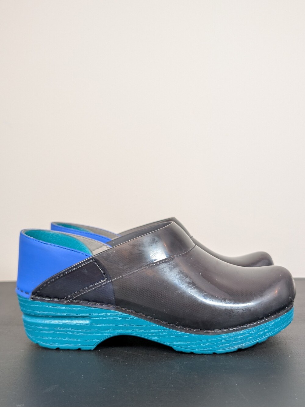 Dansko Professional Translucent Black Clogs Blue Teal Sole Women's Size 37